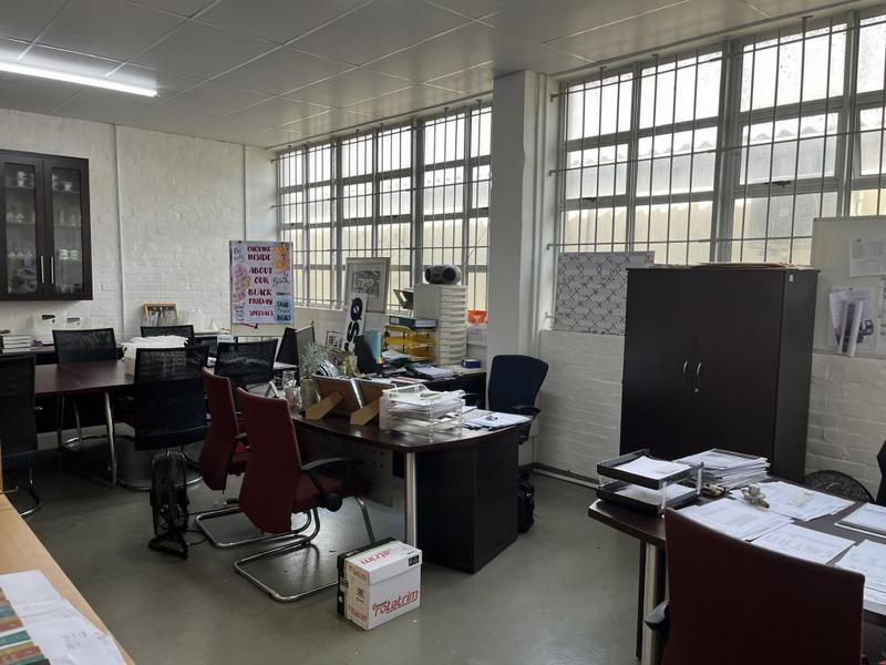 To Let commercial Property for Rent in Paarden Eiland Western Cape